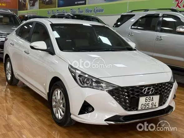 Hyundai Accent 1.4 MT 2021