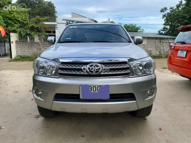 Toyota Fortuner 2.7 V 4X4 AT 2009
