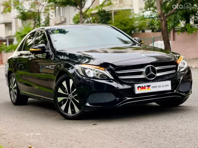 Mercedes-Benz C200 2.0 AT 2016