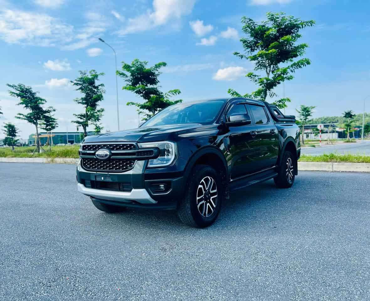 Ford Ranger Sport 2024 bản 2 cầu STĐ
