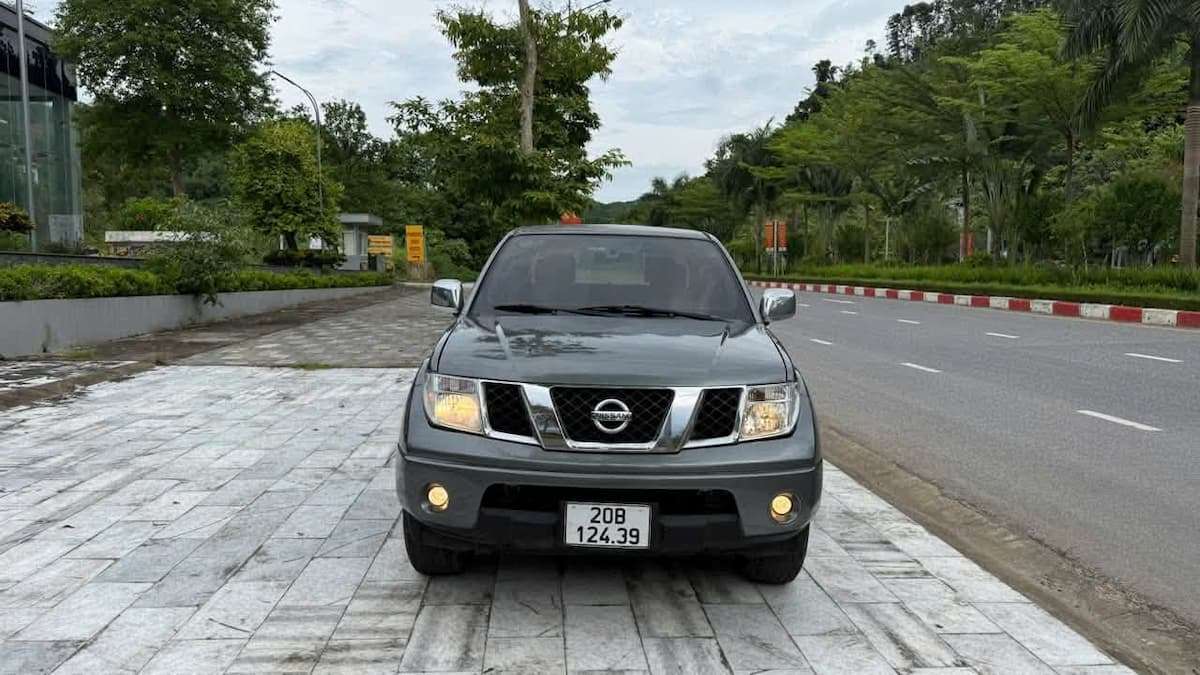 Bán xe Nissan Navara 2012