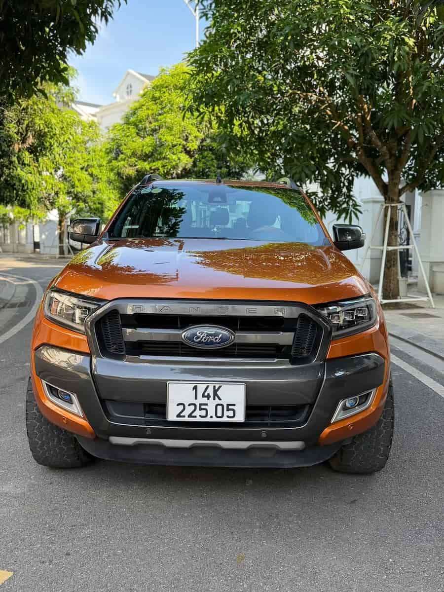 Bán xe Ford Ranger Wildtrak 2016 3.2 số tự động 2 cầu