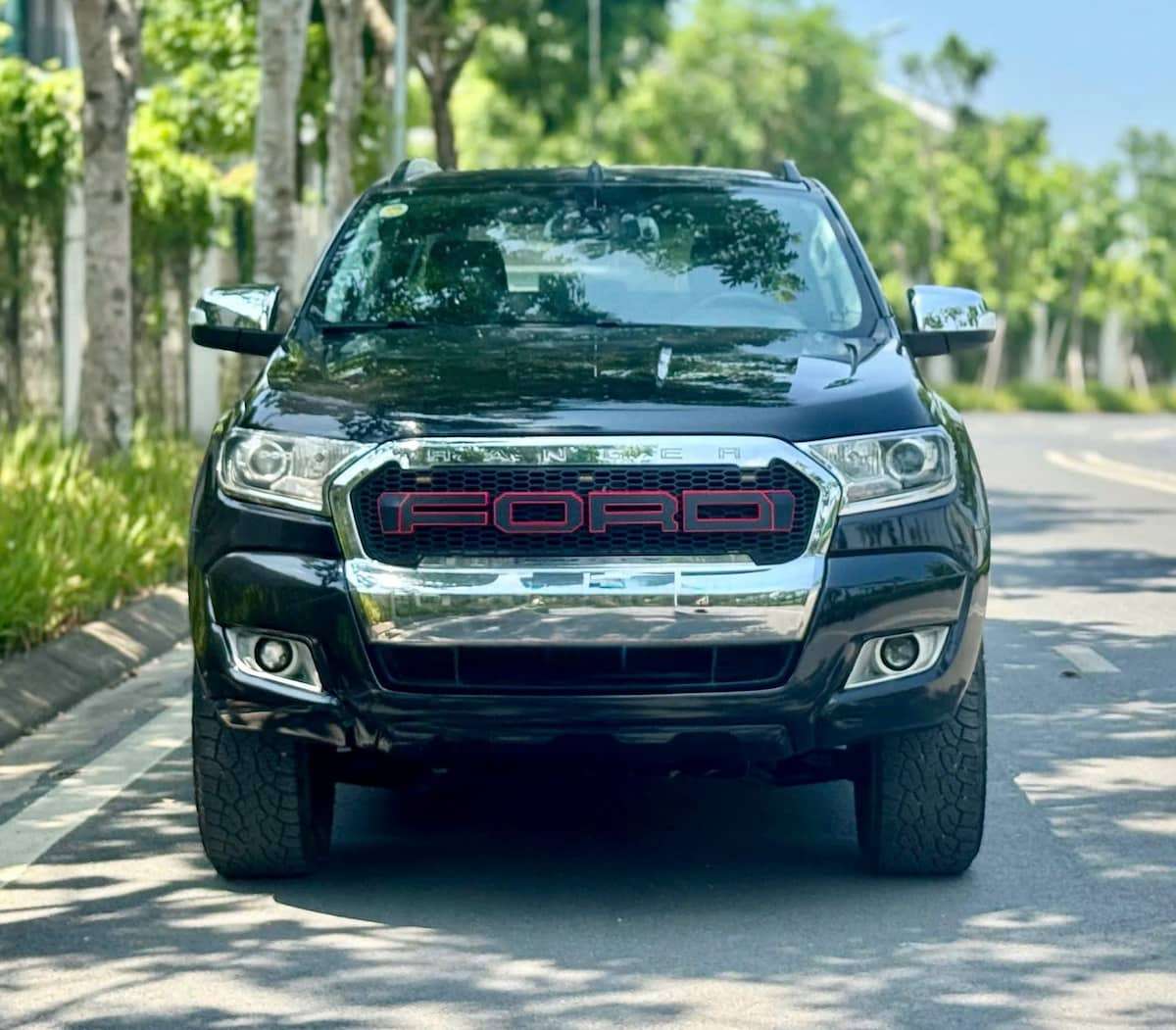 Ford Ranger XLT 2016 2 cầu số sàn