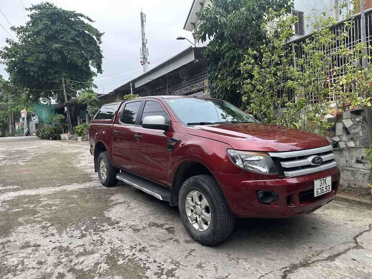 Ford ranger sx 2013 số sàn 1 cầu