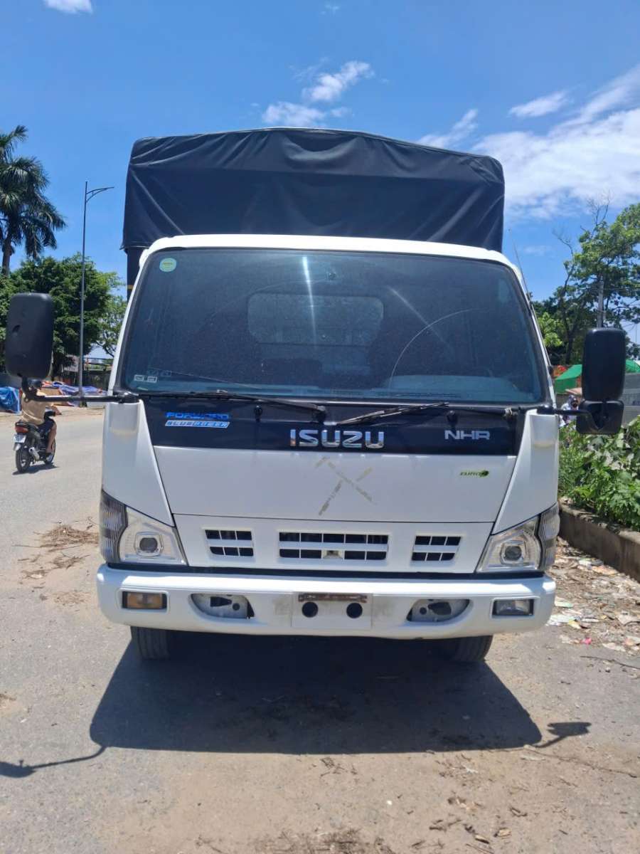 BÁN XE TẢI ISUZU 5 TẤN – GIÁ 255 TRIỆU BAO HỒ SƠ