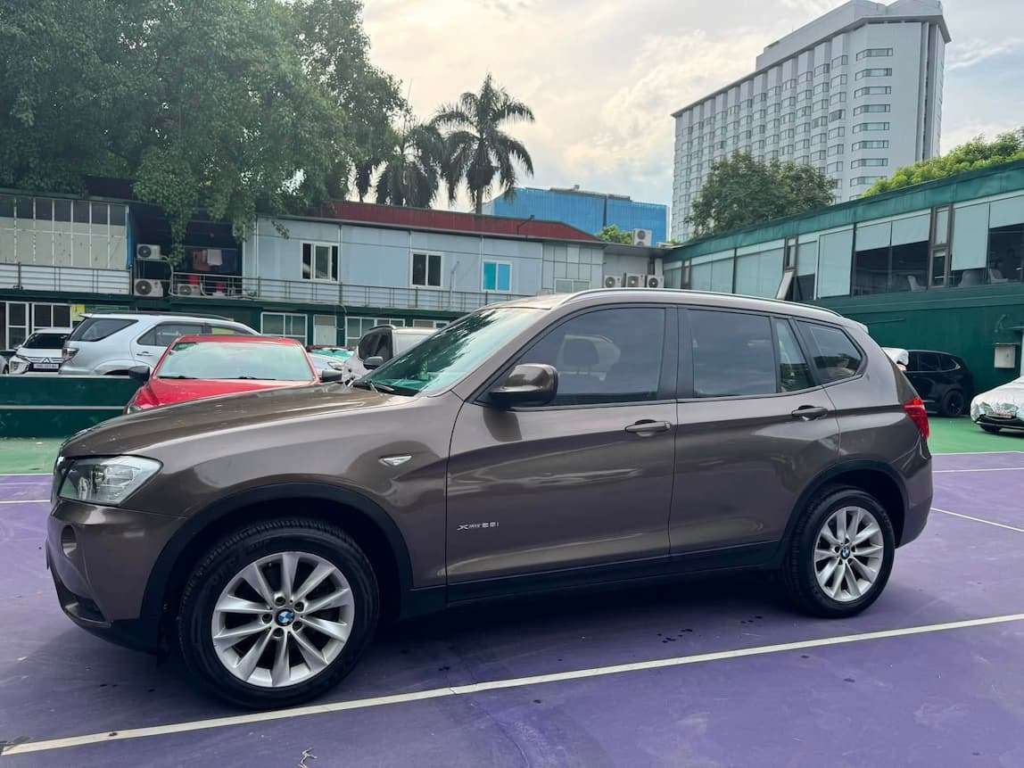 BMW X3 2011