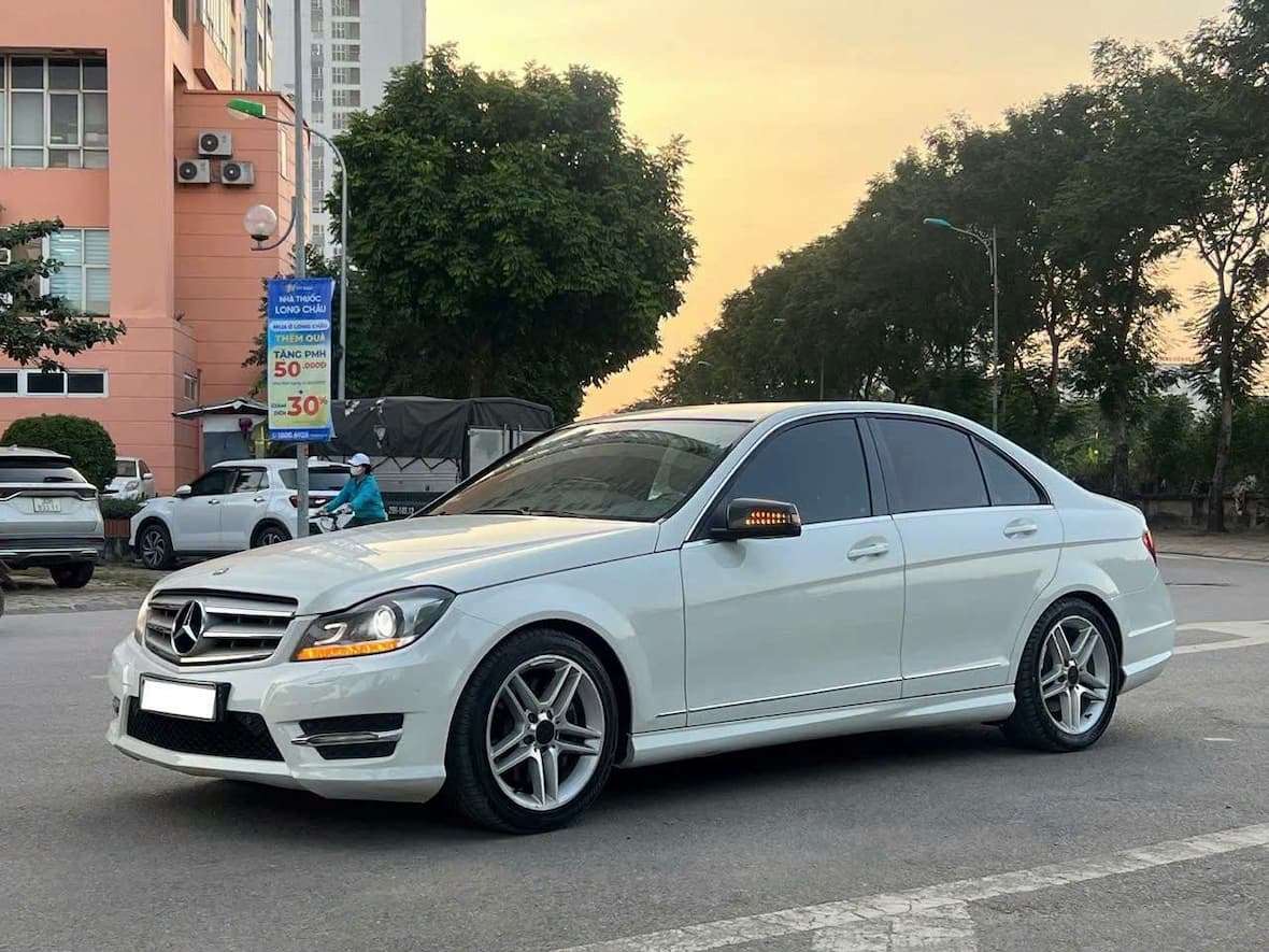 C300-2011 AMG – máy số zin