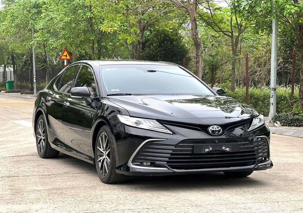 Camry 2.5Q Sản xuất 2023