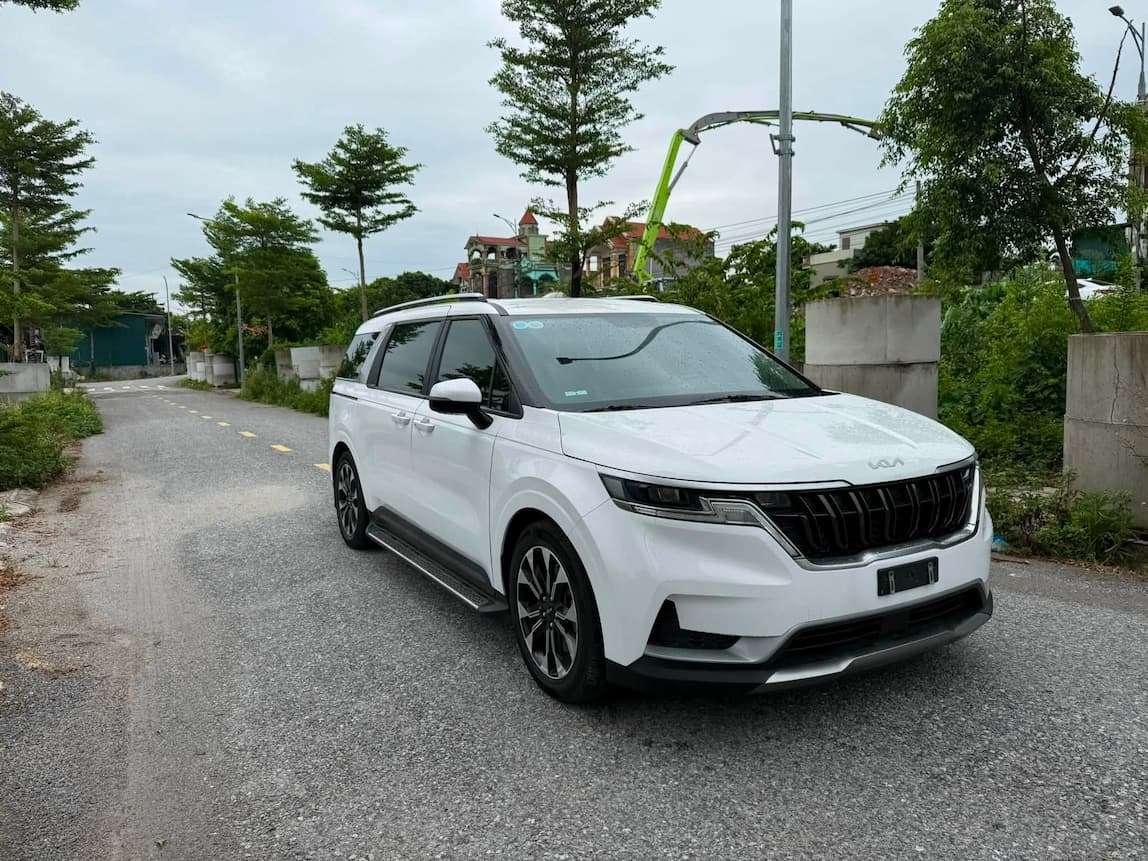 Carnival luxury cuối 2023
