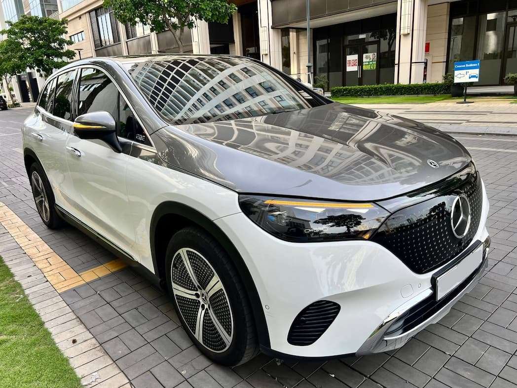 Mercedes EQE500 đẹp kinh khủng