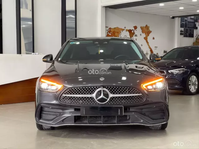 Mercedes-Benz C300 AMG 2023