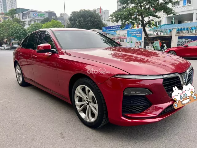 VinFast LUX A2.0 Tiêu chuẩn 2021