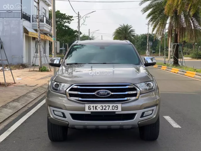 Ford Everest Titanium 2.0 AT 4×2 2018