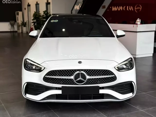 Mercedes-Benz C300 AMG 2021