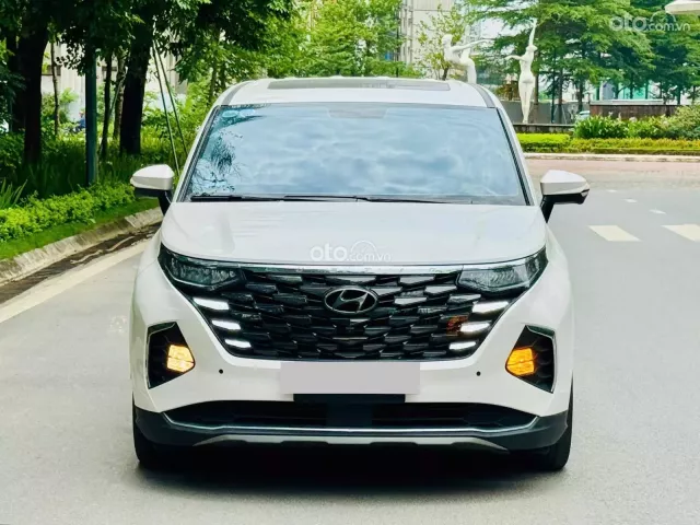 Hyundai Custin 1.5T-GDi Đặc biệt 2024