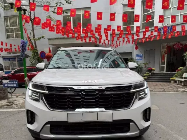 Kia Seltos 1.5L PREMIUM 2025