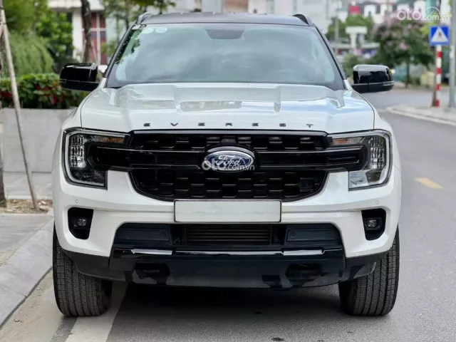 Ford Everest Sport 2.0 AT 4×2 2025
