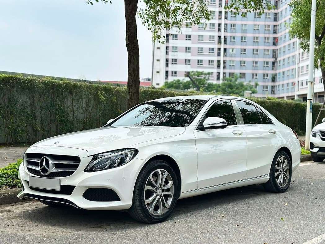 MERCEDES C200 2016 – FORM MỚI, GIÁ LANH QUANH 500