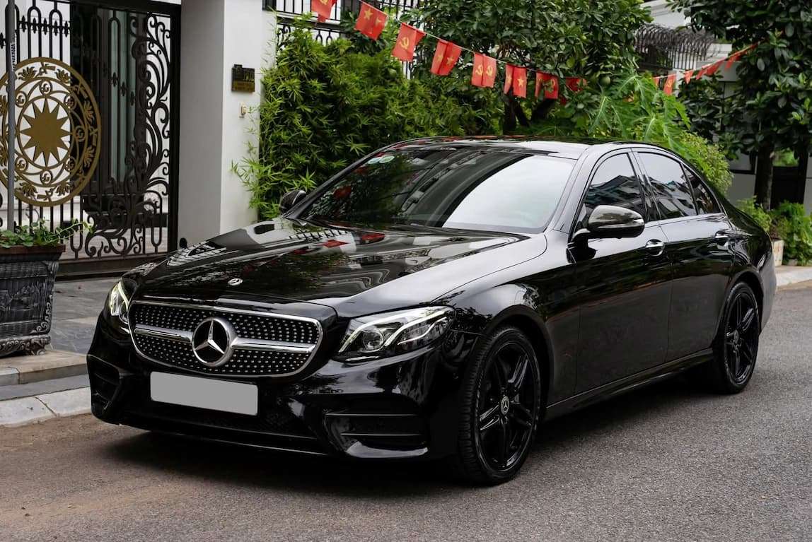 Mercedes E300 AMG 2019