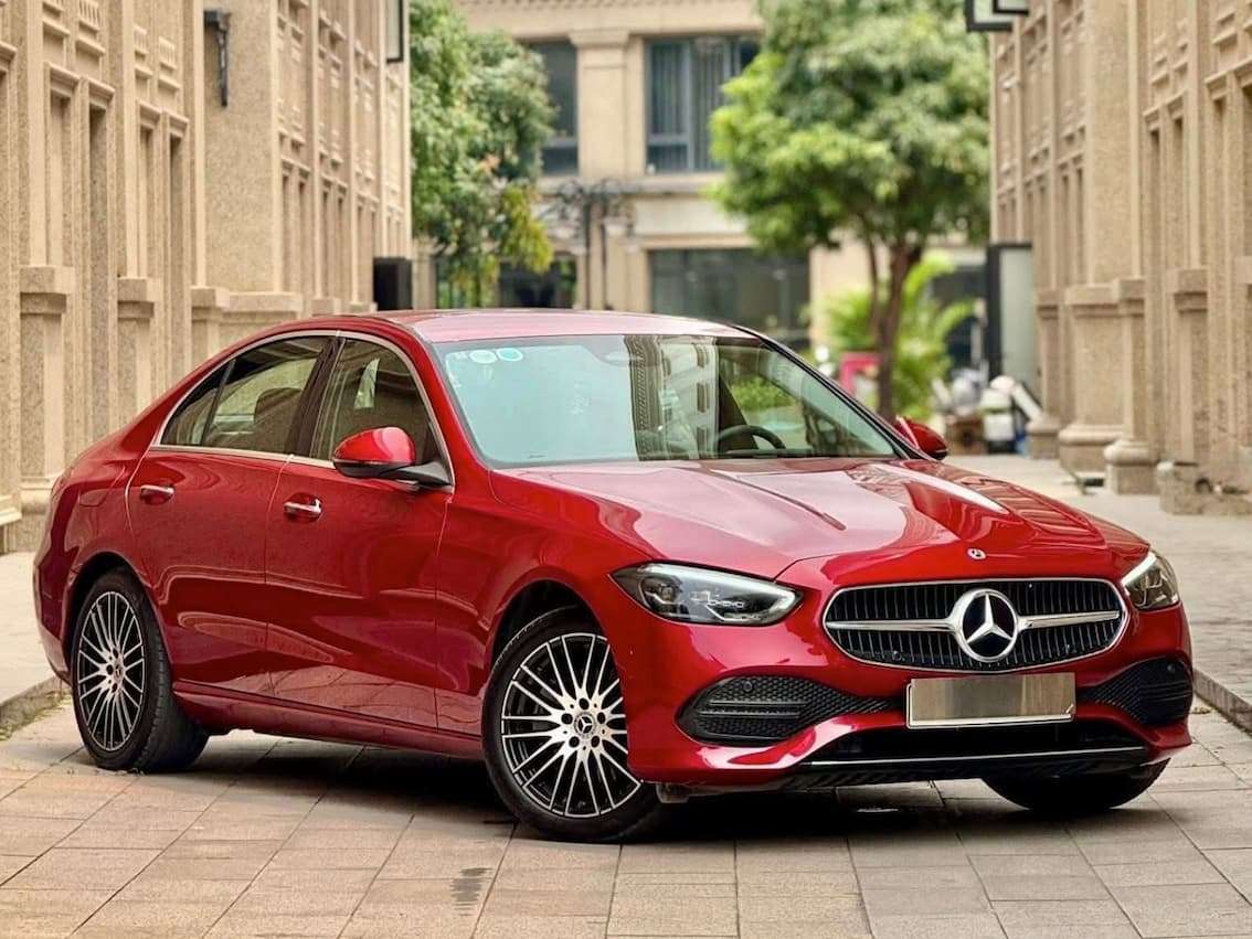 C200 Plus bản V1 2023 đi cực ít mà còn full lịch sử hãng