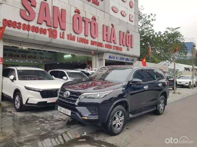 Toyota Fortuner 2.4G 4×2 AT 2024
