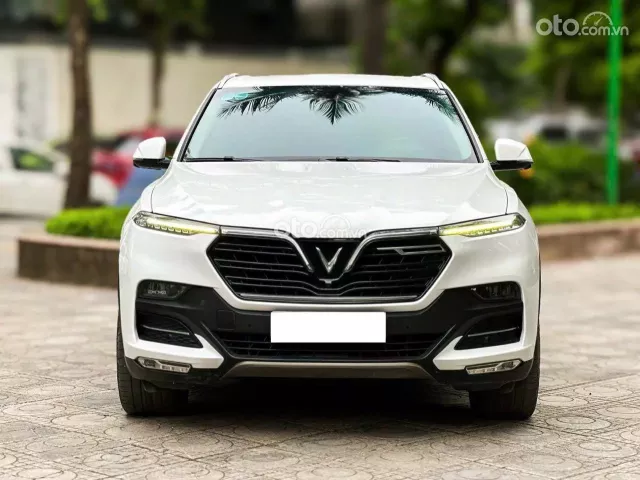 VinFast LUX SA2.0 Cao cấp 2020
