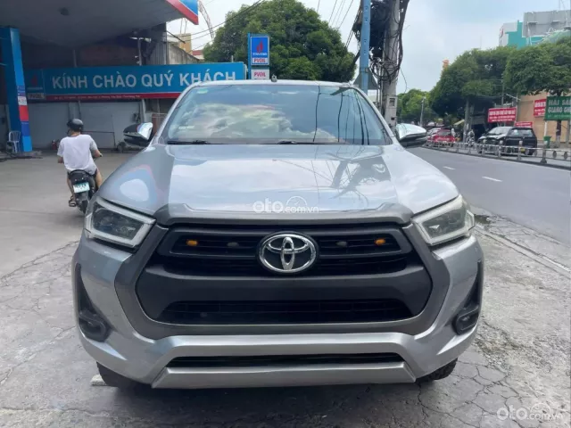 Toyota Hilux 2.4E 4×2 AT 2021