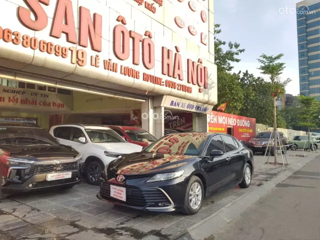 Toyota Camry 2.0G 2022