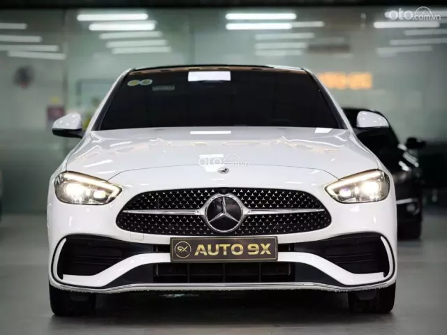 Mercedes-Benz C300 AMG 2021