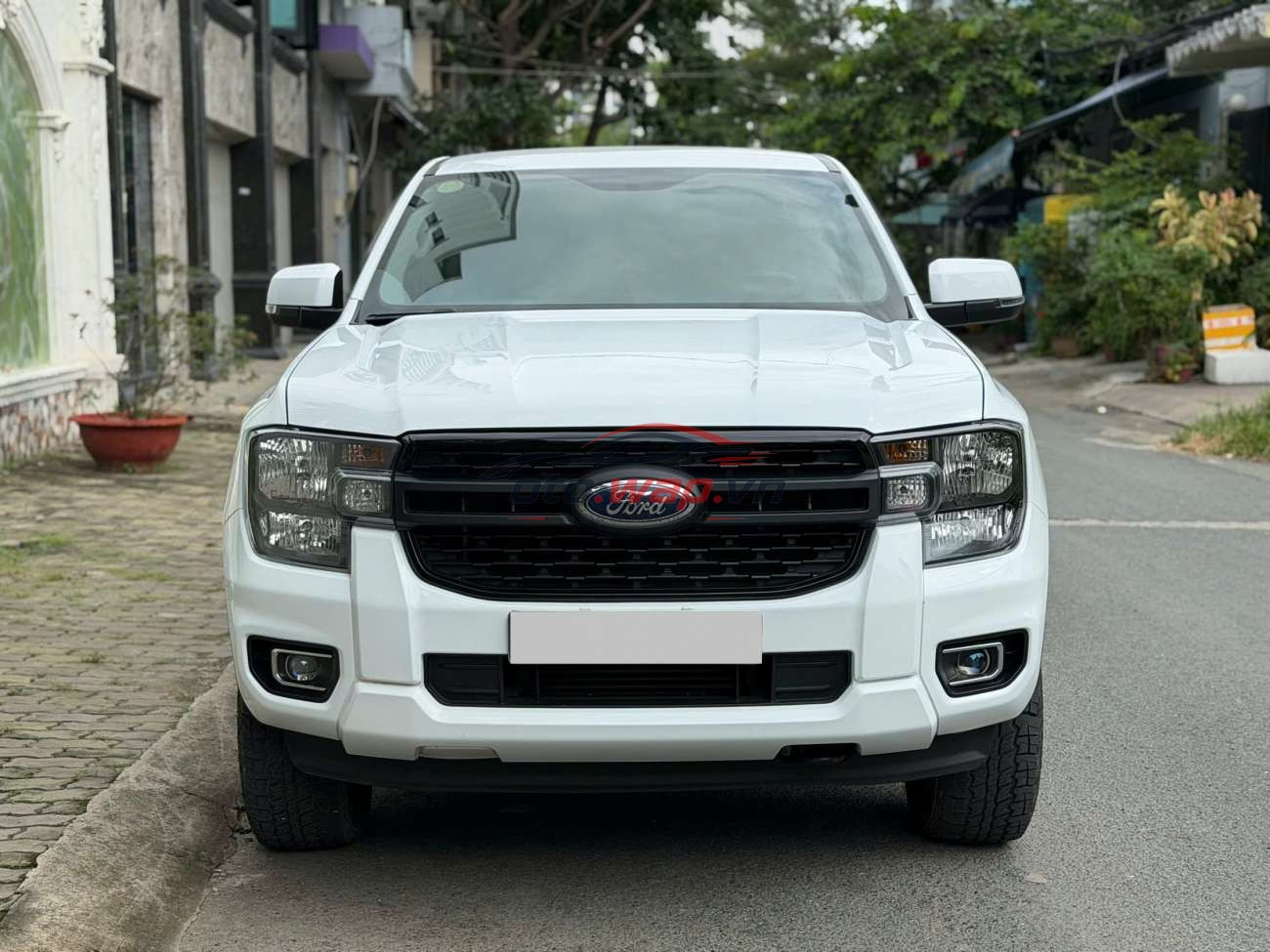 Bán xe Ford Ranger XLS 2.0L 4×2 AT 2023, màu trắng