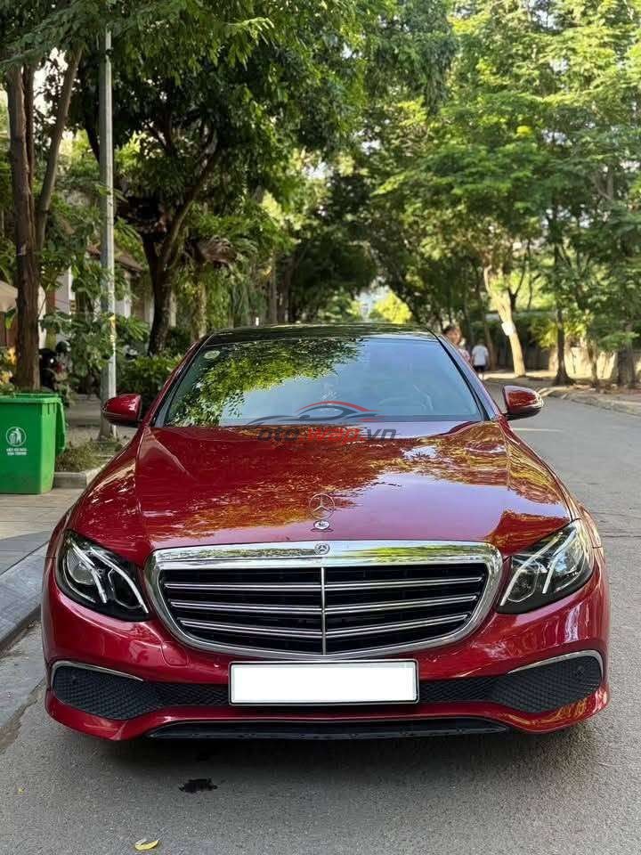 Bán xe Mercedes-Benz E200