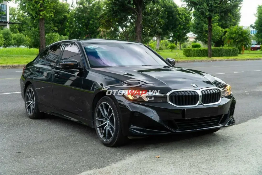BMW 320i LCI Sản xuất 2024