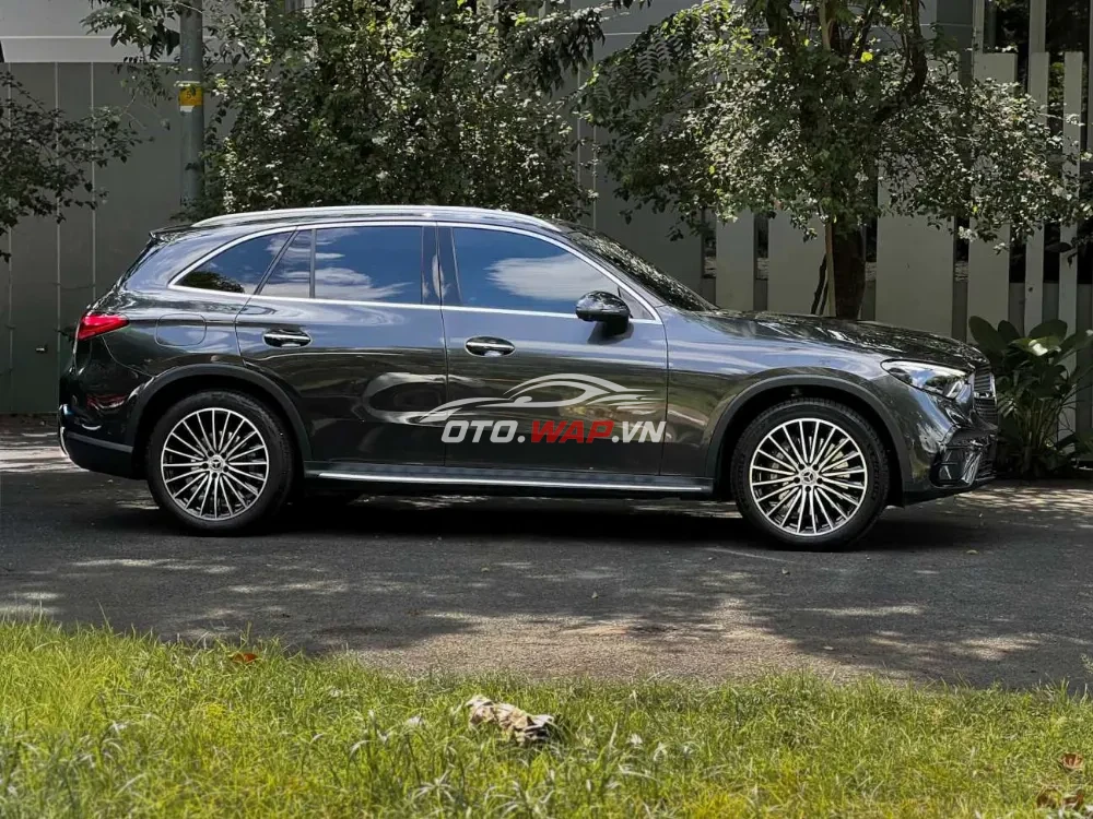 GLC300 4matic Sxuất 2023