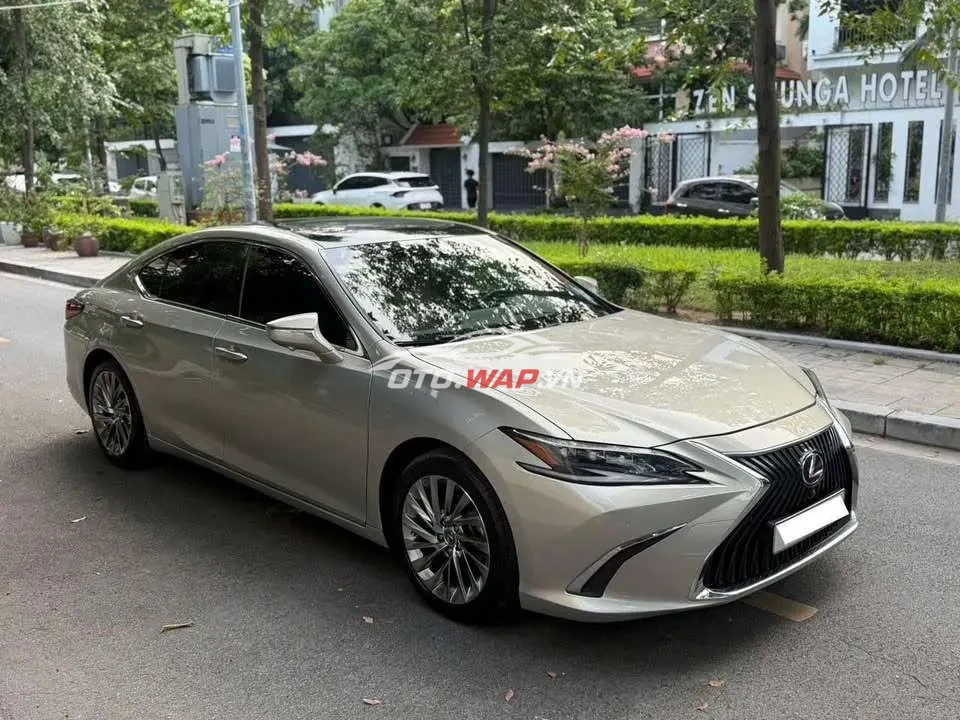 Lexus Es250 2018