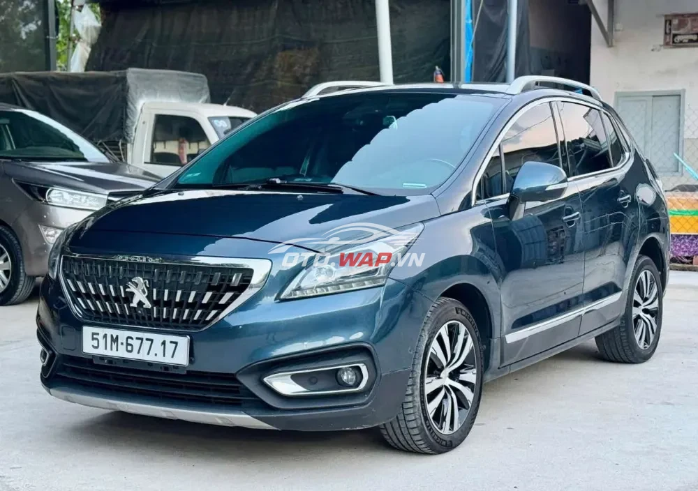 Peugeot 3008 1.6 Turbo Năm sản xuất: 2018 form cũ