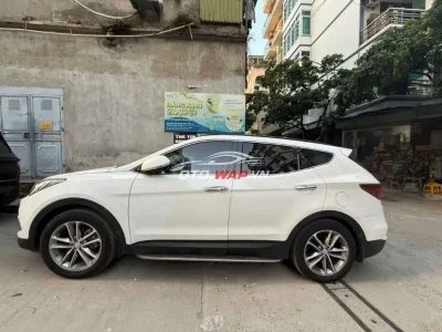 Santafe đời 2018 xe xăng 2 cầu